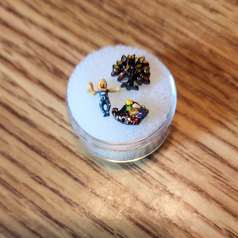 Colorful Charm Set
